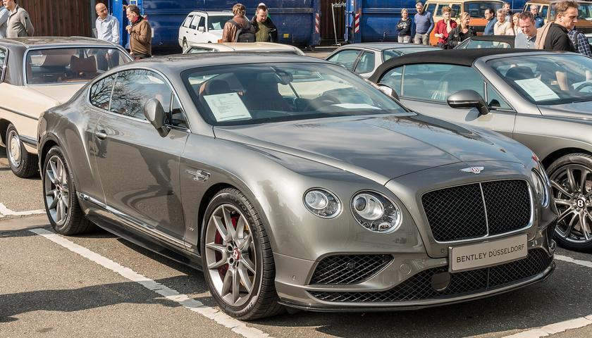 Exotic sports car — Bentley Continental GT