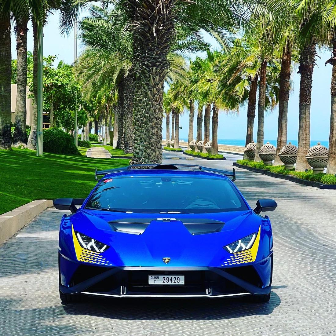 Lamborghini Huracan STO
