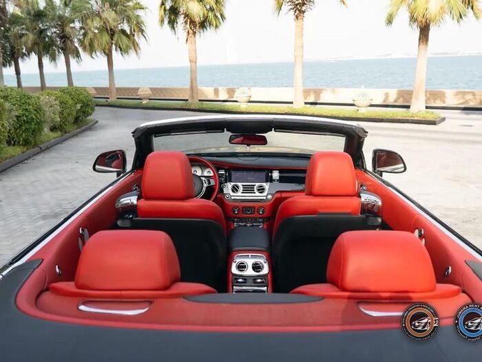 Rolls-Royce Dawn