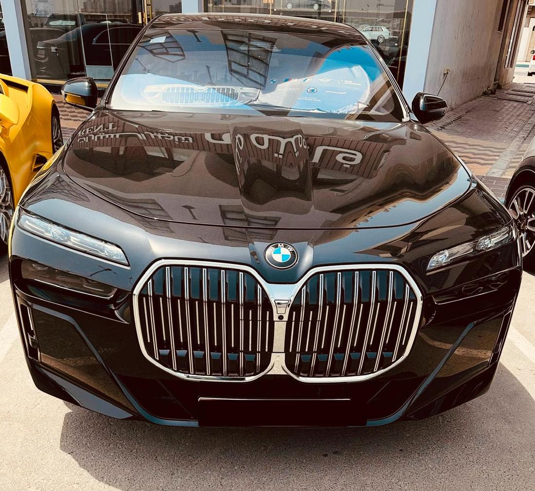 BMW 7 Series (G70)