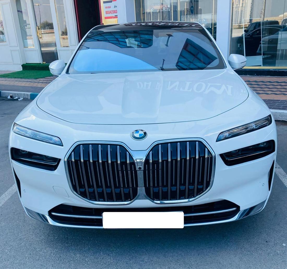 BMW 7 Series (G70)