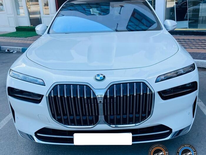 BMW 7 Series (G70)