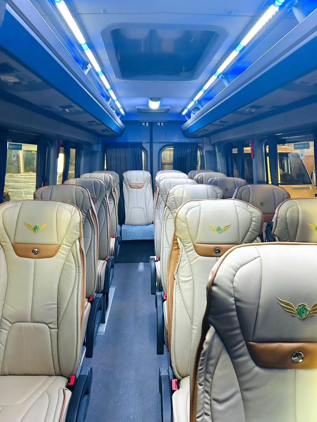 Luxury coach (King Long)