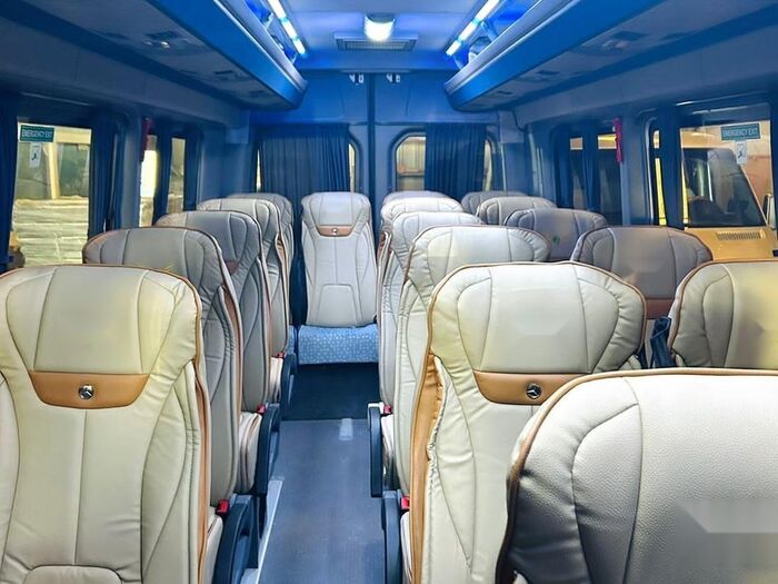 Luxury coach (King Long)