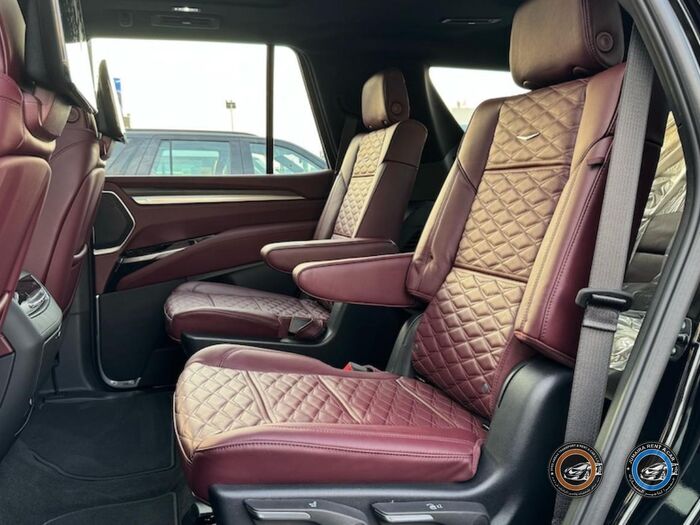 Cadillac Escalade interior
