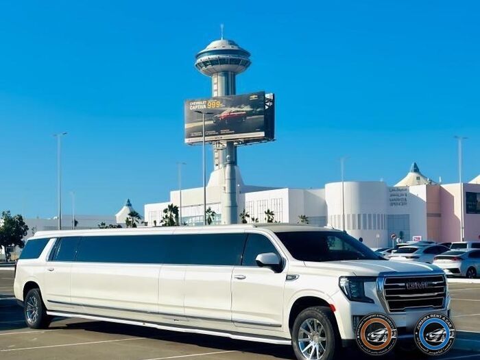 GMC Yukon Diamond Stretch Limousine