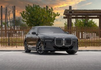 BMW-735Li