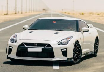 Nissan GTR